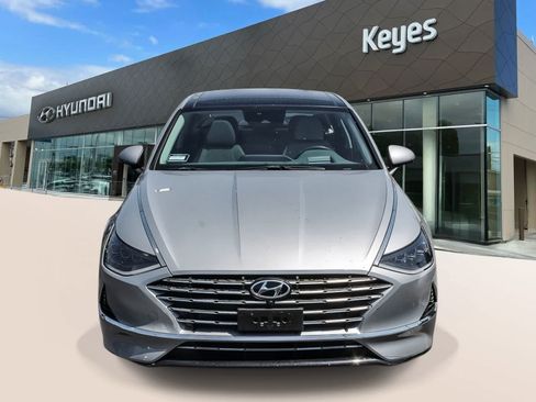 Certified 2023 Hyundai Sonata Limited FWD image 2