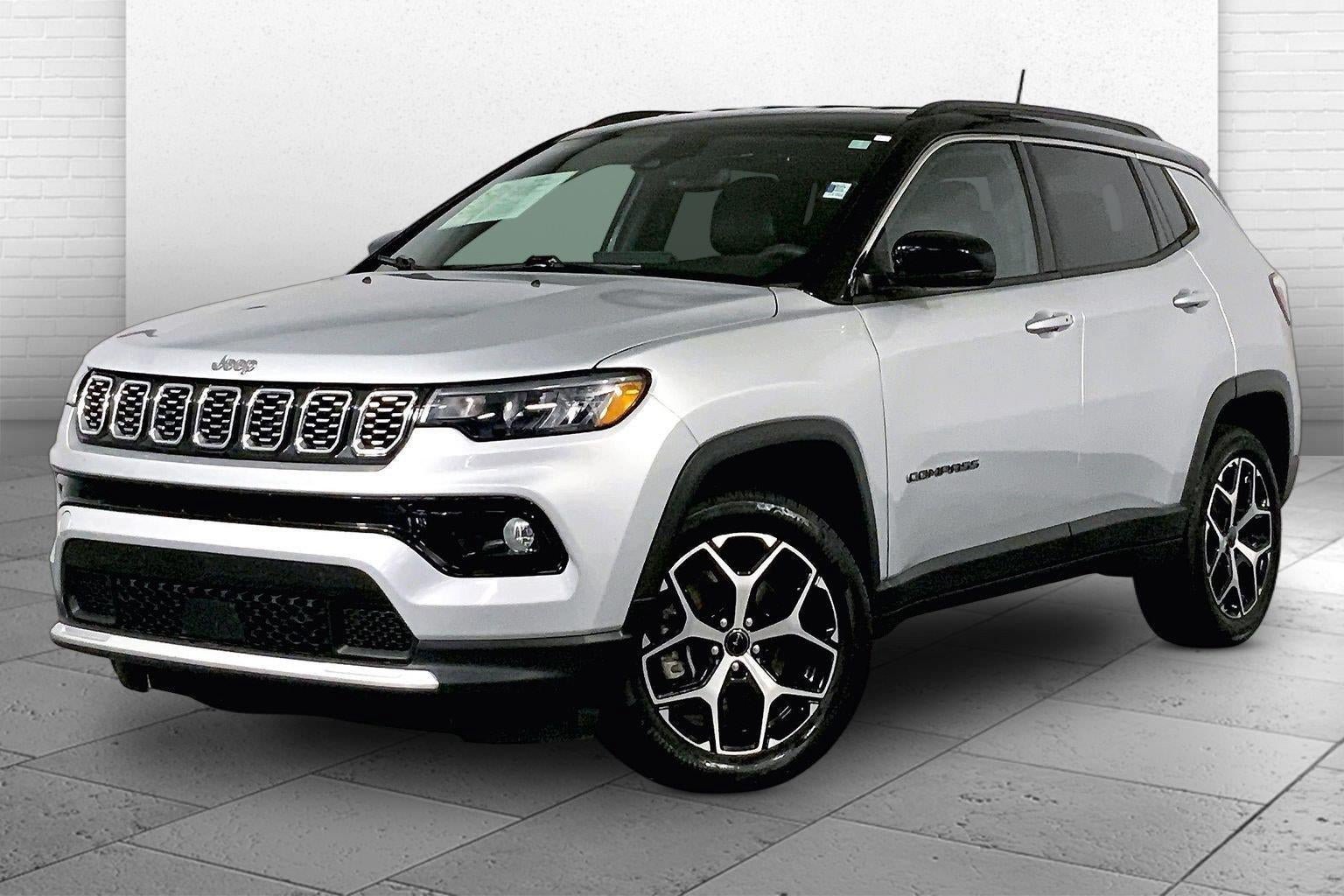 Used 2025 Jeep Compass Limited AWD/4WD image 12