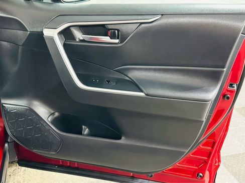 Certified 2023 Toyota RAV4 XLE Premium image 26