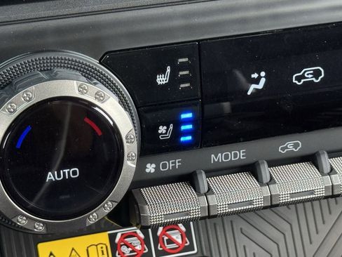 Used 2026 Toyota 4Runner 4WD image 18