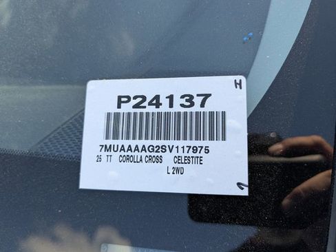 Used 2025 Toyota Corolla Cross L FWD image 34