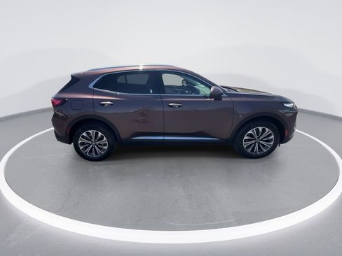 Used 2025 Buick Envision Preferred AWD/4WD image 9