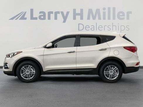 Used 2018 Hyundai Santa Fe Sport image 3