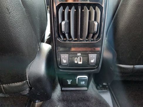 Used 2022 Jeep Compass Limited w/ Elite Group AWD/4WD image 19