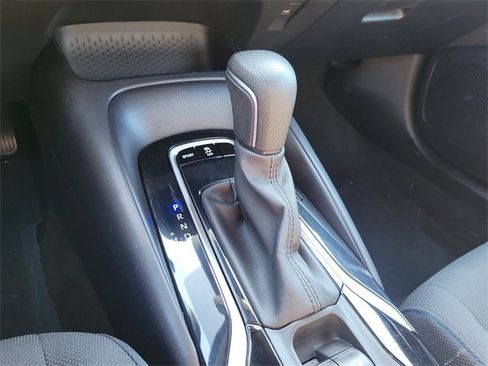 Used 2022 Toyota Corolla SE image 19