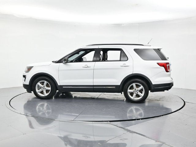 Used 2019 Ford Explorer XLT w/ Equipment Group 202A FWD image 7