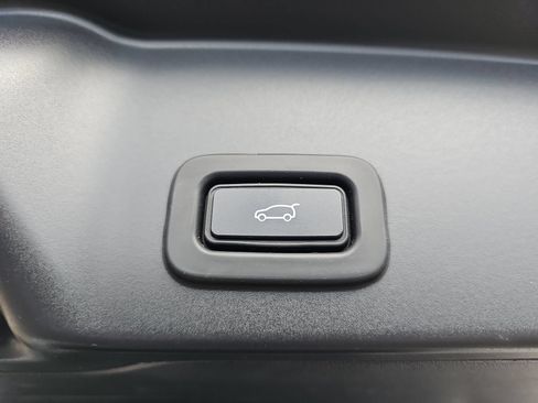 Used 2020 Land Rover Range Rover Evoque S AWD/4WD image 13