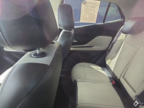 Used 2017 Buick Encore Preferred image 6