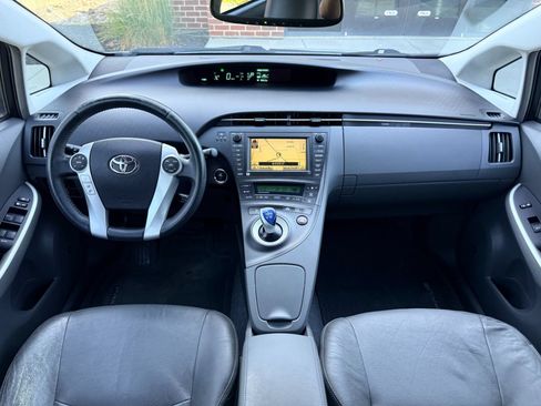 Used 2010 Toyota Prius Four FWD image 17