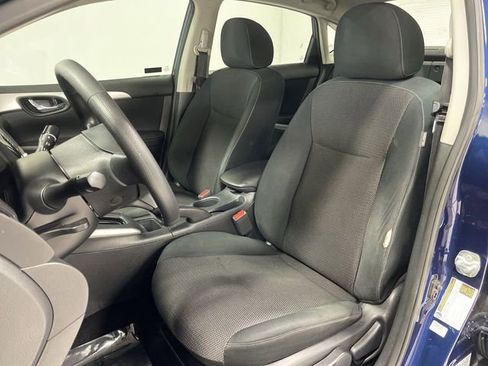 Used 2019 Nissan Sentra S image 11