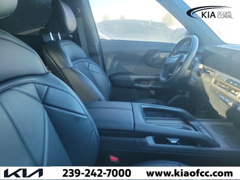 Used 2027 Kia Telluride EX w/ Towing Package FWD image 8