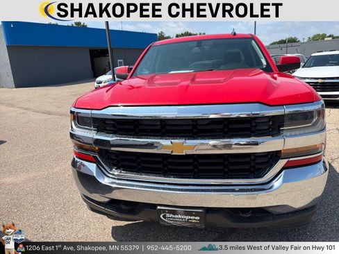 Used 2016 Chevrolet Silverado 1500 LT w/ Trailering Package AWD/4WD image 2