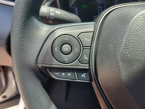 Used 2026 Toyota Corolla Cross AWD Hybrid image 19