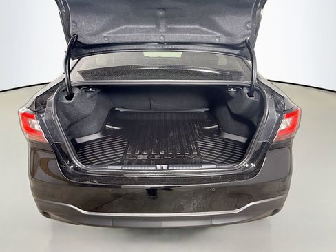 New 2025 Subaru Legacy Limited image 28