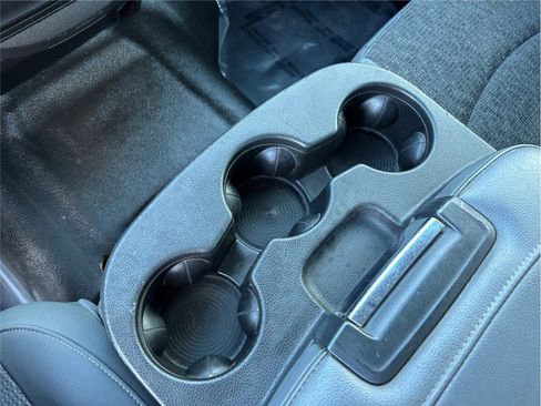 Used 2019 RAM 1500 4x4 Crew Cab Tradesman image 26
