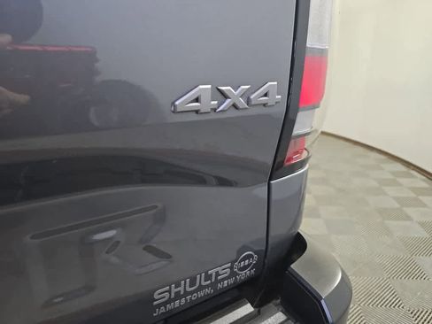 Used 2023 Nissan Frontier S w/ Technology Package image 14