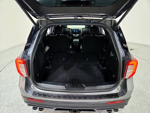 Used 2022 Ford Explorer ST w/ Equipment Group 401A image 23