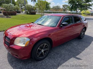 Used 2005 Dodge Magnum SE RWD video 1