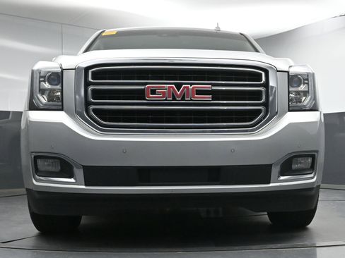 Used 2017 GMC Yukon XL SLT image 24