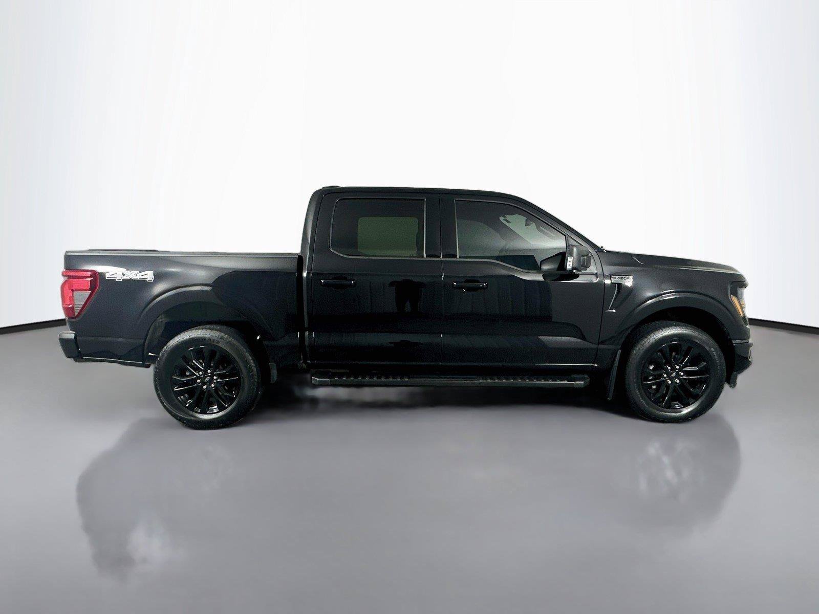 Used 2024 Ford F150 XLT w/ Equipment Group 303A High AWD/4WD image 18