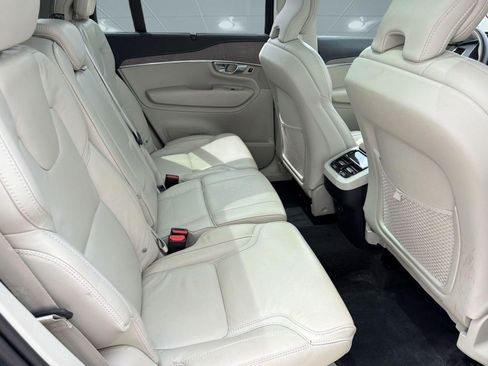 Used 2023 Volvo XC90 B6 Ultimate w/ Protection Package Premier AWD/4WD image 29