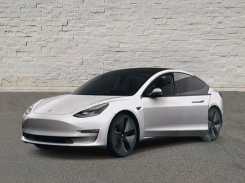 Used 2022 Tesla Model 3 Long Range AWD/4WD image 19