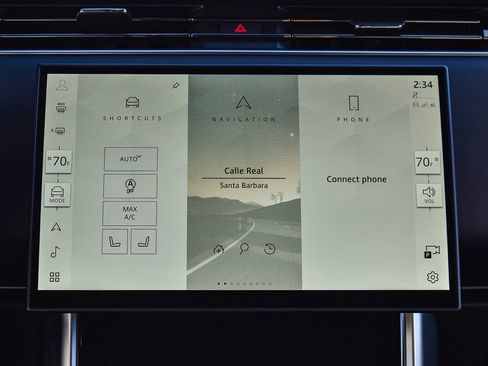 Certified 2025 Land Rover Range Rover SE image 15