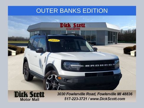 Used 2022 Ford Bronco Sport Outer Banks w/ Tech Package AWD/4WD image 1