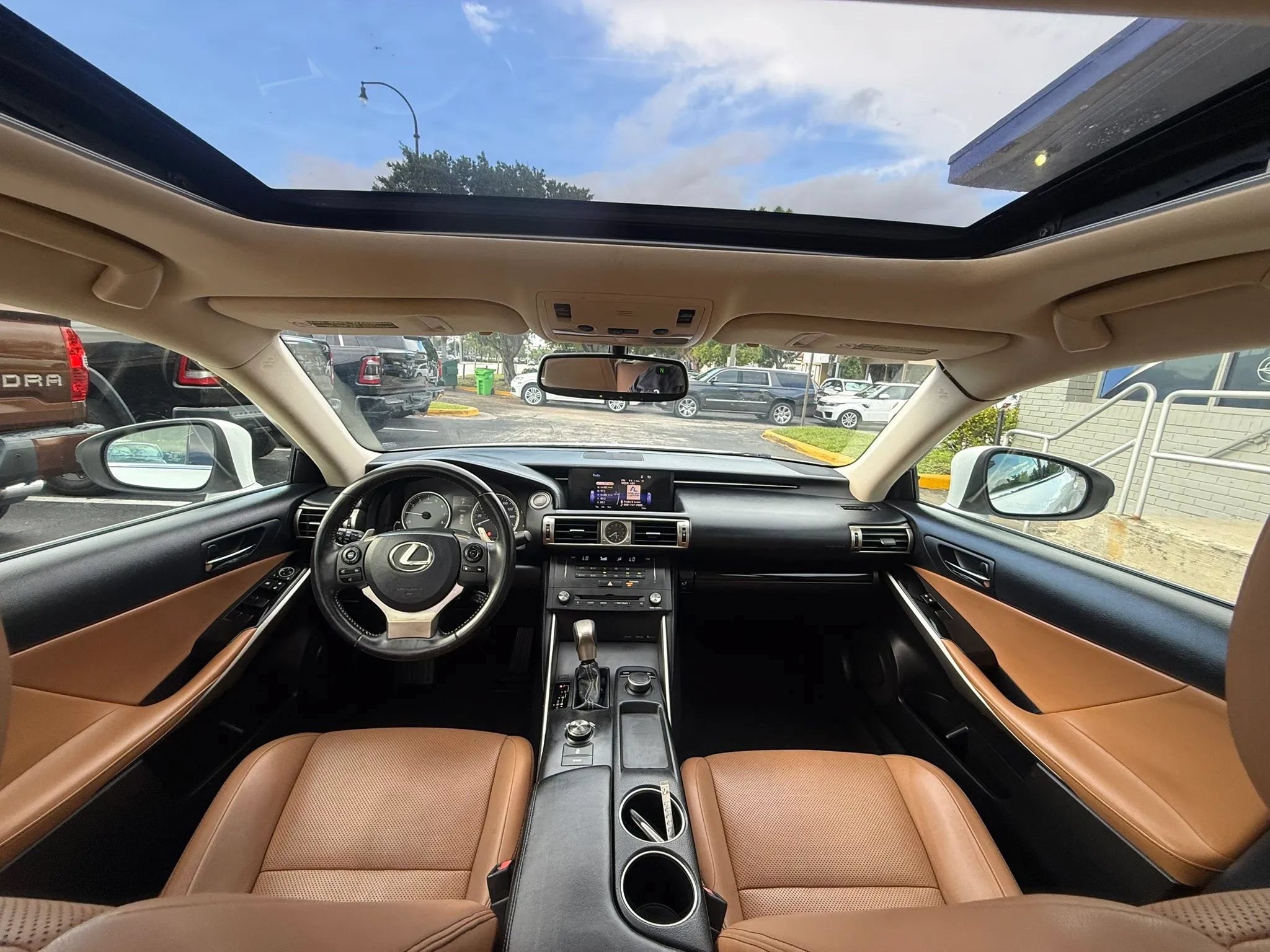 Used 2015 Lexus IS 250 RWD image 18