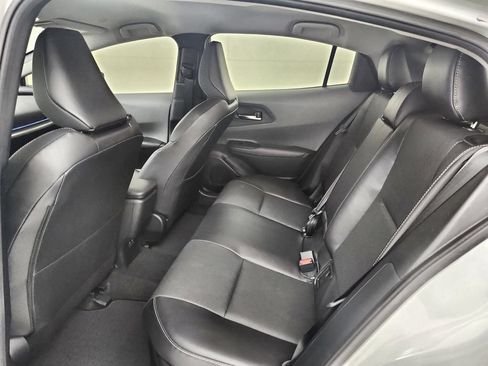 Used 2024 Toyota Prius XLE FWD image 33