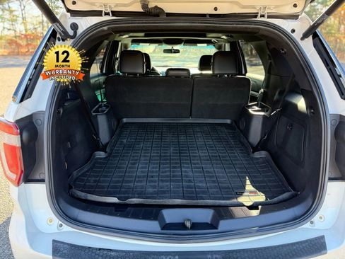 Used 2017 Ford Explorer XLT w/ Equipment Group 202A image 70