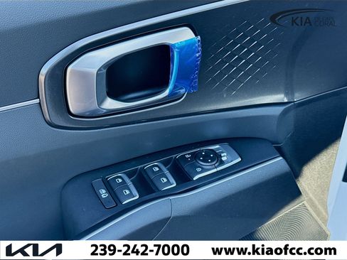 New 2026 Kia Sorento LX image 24