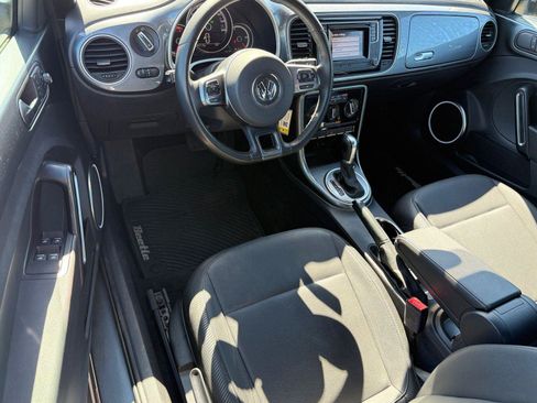 Used 2019 Volkswagen Beetle 2.0T S image 13