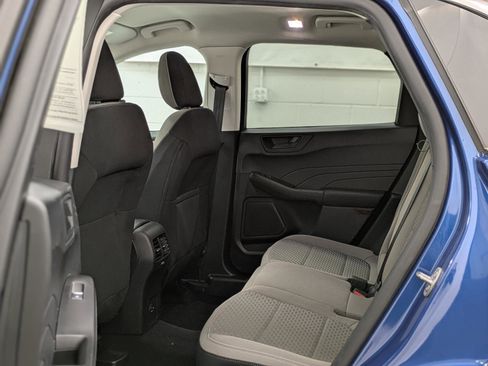 Used 2022 Ford Escape SE w/ Convenience Package image 18