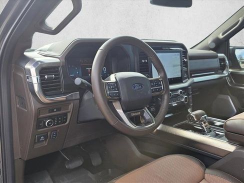 Used 2025 Ford F150 King Ranch w/ FX4 Off-Road Package image 12
