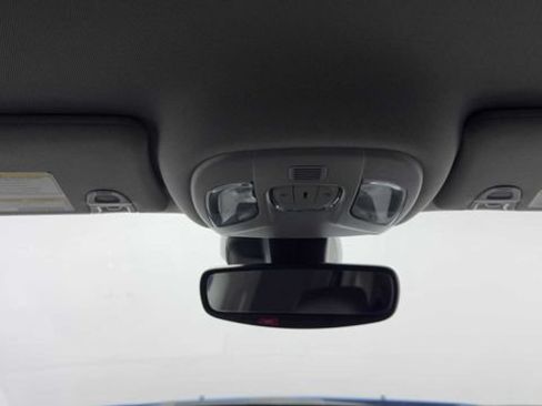 Used 2022 Jeep Compass Latitude FWD image 20