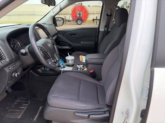 Used 2022 Nissan Frontier S w/ Technology Package AWD/4WD image 6