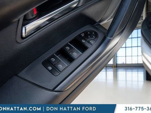 Used 2024 MAZDA CX-50 AWD 2.5 S w/ Cargo Package image 18