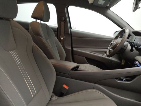 Used 2021 Hyundai Elantra SEL w/ Convenience Package FWD image 21