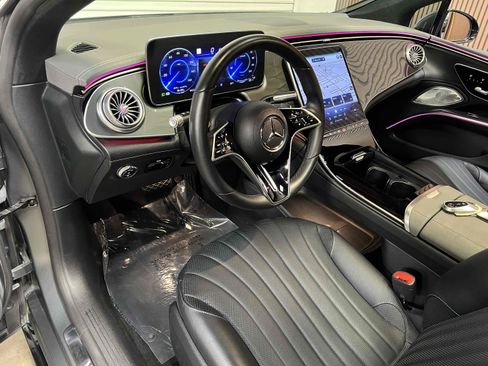 Used 2023 Mercedes-Benz EQS 450+ Sedan image 3