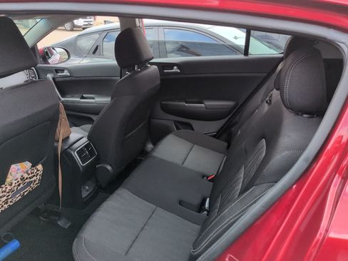 Used 2019 Kia Sportage LX FWD image 7