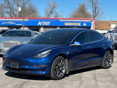 Used 2018 Tesla Model 3 Mid Range