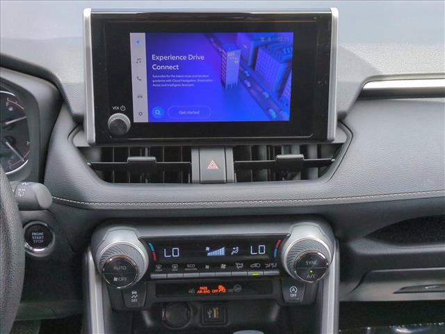 Used 2025 Toyota RAV4 XLE AWD/4WD image 14