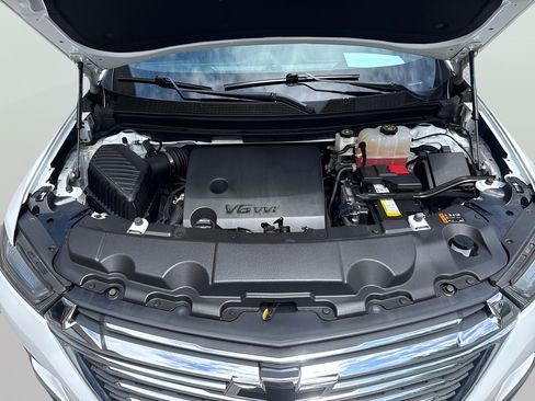 Used 2024 Chevrolet Traverse LT w/ LPO, Cargo Package AWD/4WD image 16