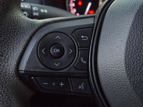 Used 2024 Toyota RAV4 LE FWD image 14