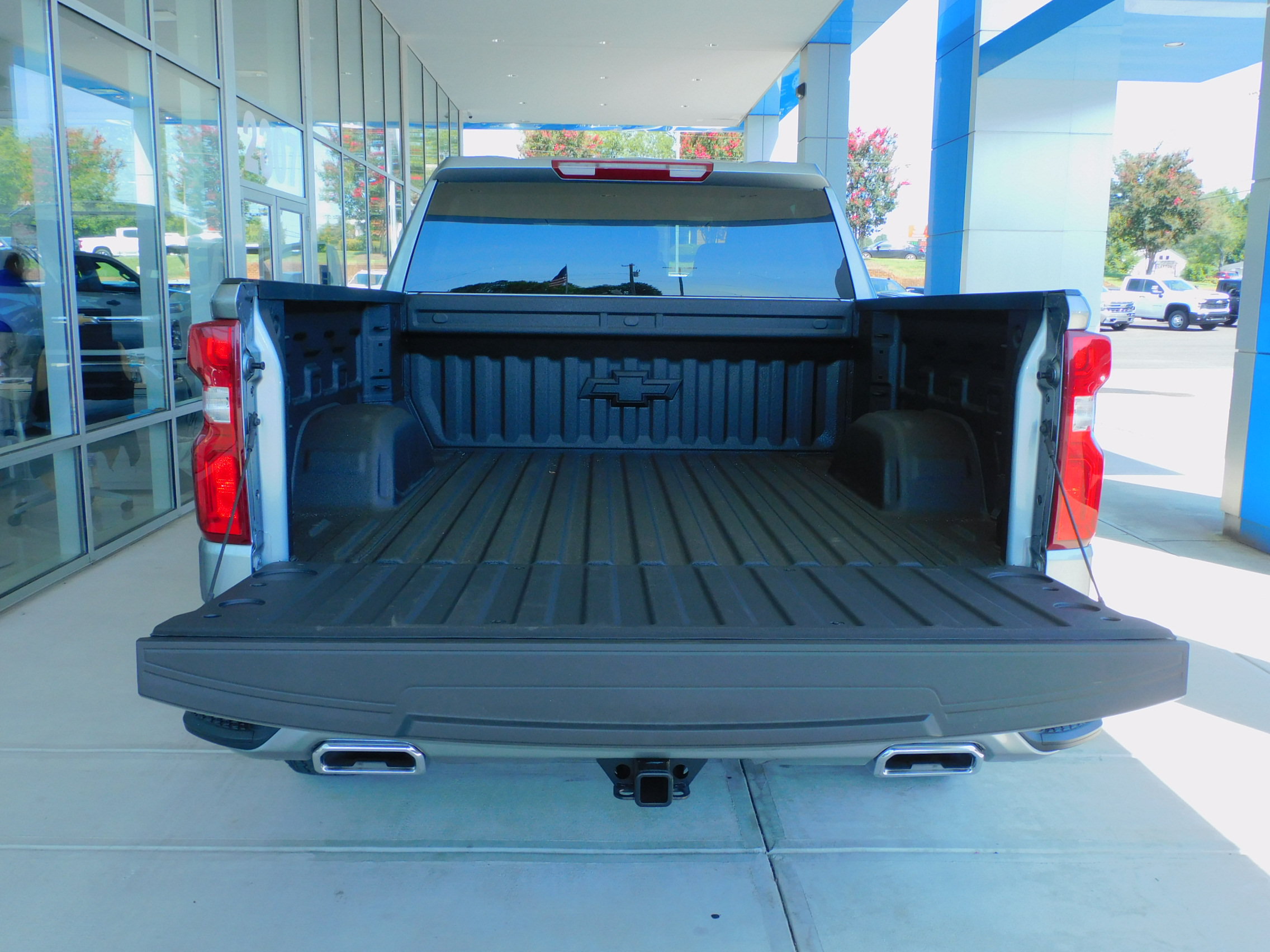 New 2026 Chevrolet Silverado 1500 RST AWD/4WD image 14