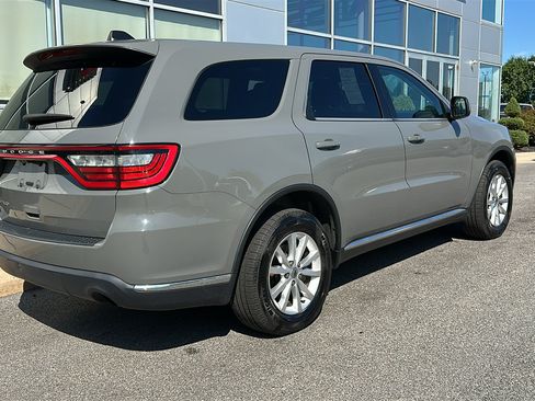 Used 2021 Dodge Durango SXT w/ 3rd Row Seating Group AWD/4WD image 8