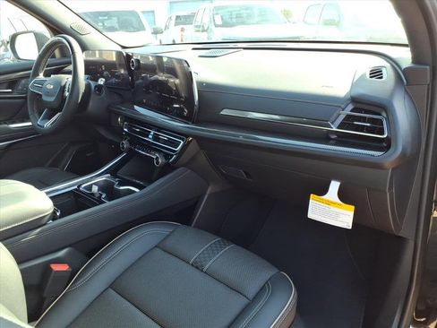 New 2026 Chevrolet Traverse High Country image 12