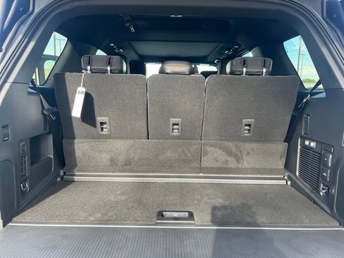 New 2025 Ford Expedition Tremor image 32