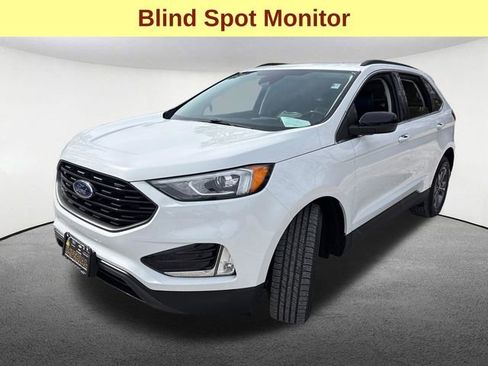 Used 2022 Ford Edge SEL w/ Sport Appearance Package AWD/4WD image 5